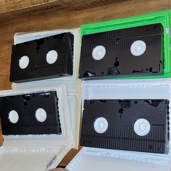 Walt Disney masterpiece collection x 4 DVD's - Picture 9 of 9